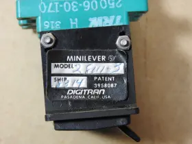 28111-3 DIGITRAN Minilever Rotary Thumbwheel Switch Bcd #3