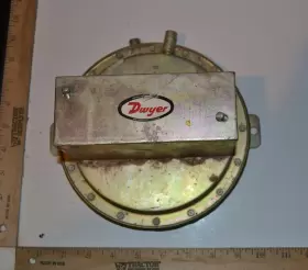 1626-5 DWYER Differential Pressure Switch