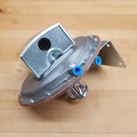 1640-1 DWYER Floating Null Switch