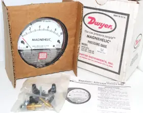 2010-LT DWYER Box Magnehelic Differential Pressure Gage