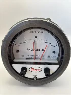 3304 DWYER Photohelic Switch Wc Water Pressure Gauge