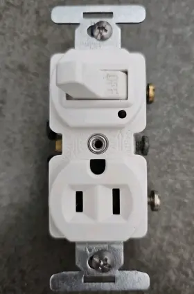 691-W EAGLE Single Pole Toggle Switch Outlet