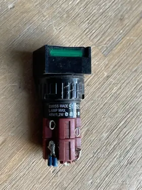 51-282-0252 EAO Mini Push #2