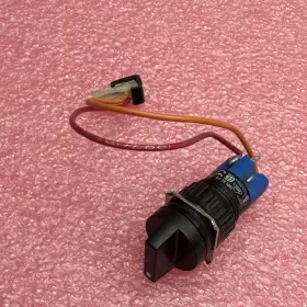 52-271.025 EAO Selector Switch Dpst Ac