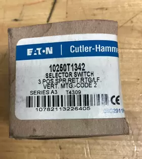 10250T1342 EATON Cutler Hammer Selector Switch Box