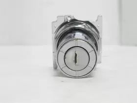 10250T15237 EATON Box Keyed Push #3