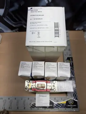 AH1221W EATON Toggle Switches