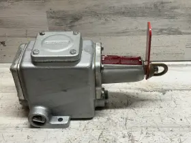 AFU0333-06 EATON CROUSE-HINDS Conveyor Control Switch