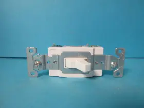 CSB420W EATON Toggle Wall Light Switch Box #3