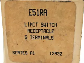 E51RA EATON CUTLER HAMMER Receptacle #2
