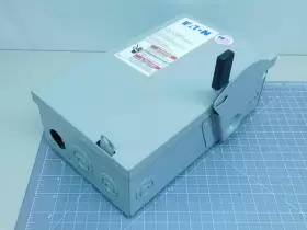 DG221UGB EATON General Safety Switch