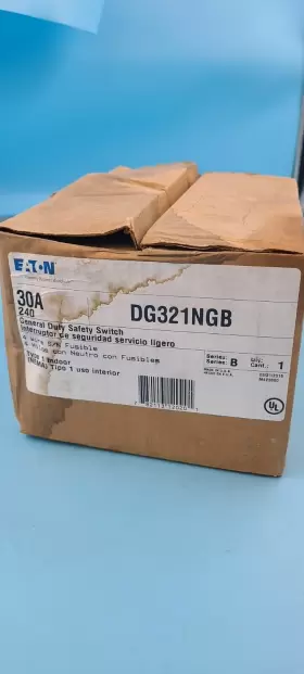 DG321NGB EATON Safety Switch #3