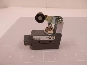 E47CLS32Y1 EATON Limit Switch #3