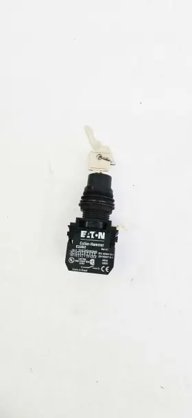 M22-K10 EATON Cutler Hammer Contact Blocks Key Selector