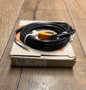 IN-2004-ABOA-IN0098 EFECTOR Box