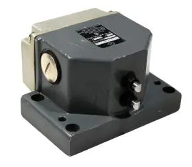 RSD02B16102 ELAN Switch #2