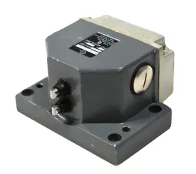 RSD02B16102 ELAN Switch #3