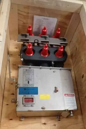 MVI3-21-15 ELASTIMOLD THOMAS BETTS Vacuum Switch #2