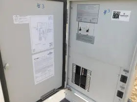 42GESBAASLE22JAZ7 EMERSON Juice Box Power Transfer Switch Amp #3