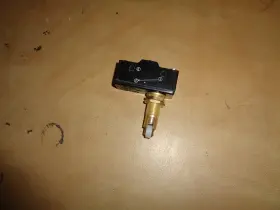 PCS713 ESSEN Esson Roller Micro Switch Microswitch