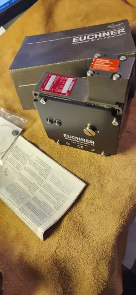TZ2RE110PG EUCHNER Safety Switch Ac