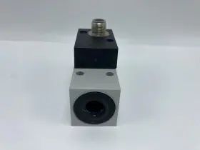 PEV-1-4-B-M12 FESTO Pressure Switch #2