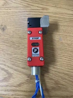 ATHSTOP024X003 FORTRESS INTERLOCKS Safety Interlock Switch