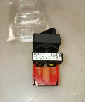 AR22PY-201B FUJI Selector Switch Position Maintained #2