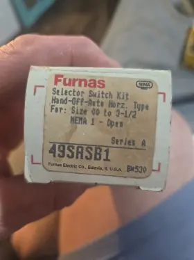 49SASB1 FURNAS Selector Switch Auto Nema Kit