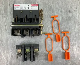 D46120-001 FURNAS Disconnect Switch Fusible
