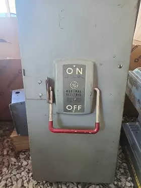 TH4324 G.E General Electric Switch Pole Vac Amp Safety