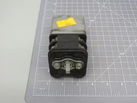10AA024 GE Sbm Rotary Cam Switch #2