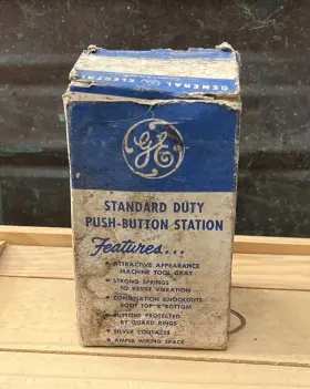 2943NA1O2A GE Standard Push Station General Electric Box #2