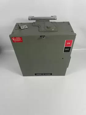 AC364 GE General Electric Ac Fusible Bus Plug Armor Clad Amp
