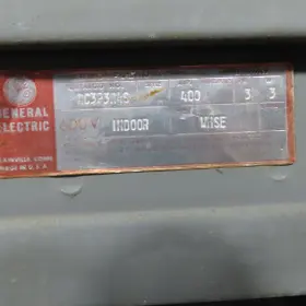 AC3P3A4S GE Busway Duct Tap Box #3