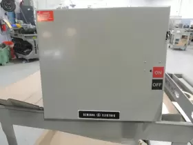 AC425RG GE Armor Clad Busway Switch Plug Amp