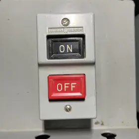 CR101JA1A GE Start Single Manual Motor Switch