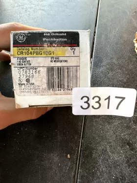 CR104PBG10G1 GE Oiltight Pushbutton
