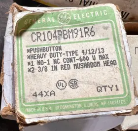 CR104PBM91R6 GE Mushroom Head Momentary Pushbutton