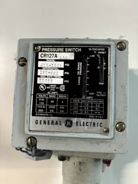 CR127A13AV GE General Electric Pressure Switch #2