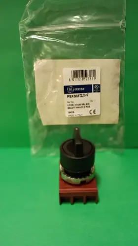 P9XSMZ0N GE Selector Switch Maintained Knob