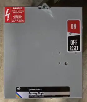 SB36ED4 GE Spectra Frame Breaker Switch Busway Fusible Bus