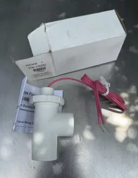 170231 GEMS Shuttle Flow Switch Npt Box