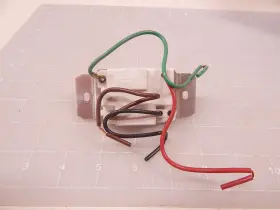 6B42 GENLYTE Light Dimmers #2