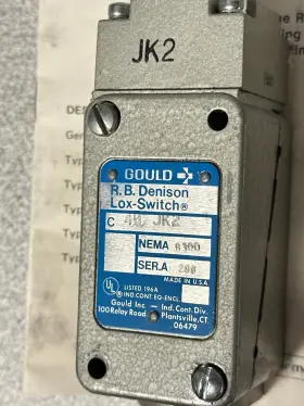 C4B-JK2 GOULD Denison Roller Plunger Limit Switch #2