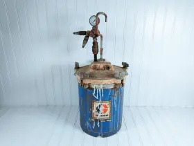 171-226 GRACO Gallon Pressure Tank Single Regulator Paint