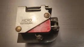 2D72 HONEYWELL Micro Pushbutton Switch Spdt