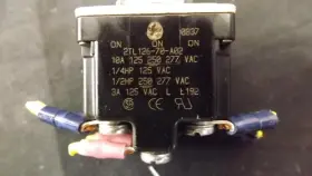 2TL126-70-A02 HONEYWELL Microswitches #3