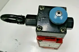 CLSR4N HONEYWELL Micro Switch Limit #2