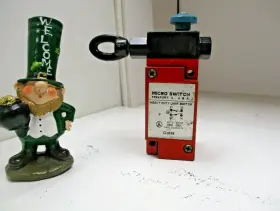 CLSR4N HONEYWELL Micro Switch Limit